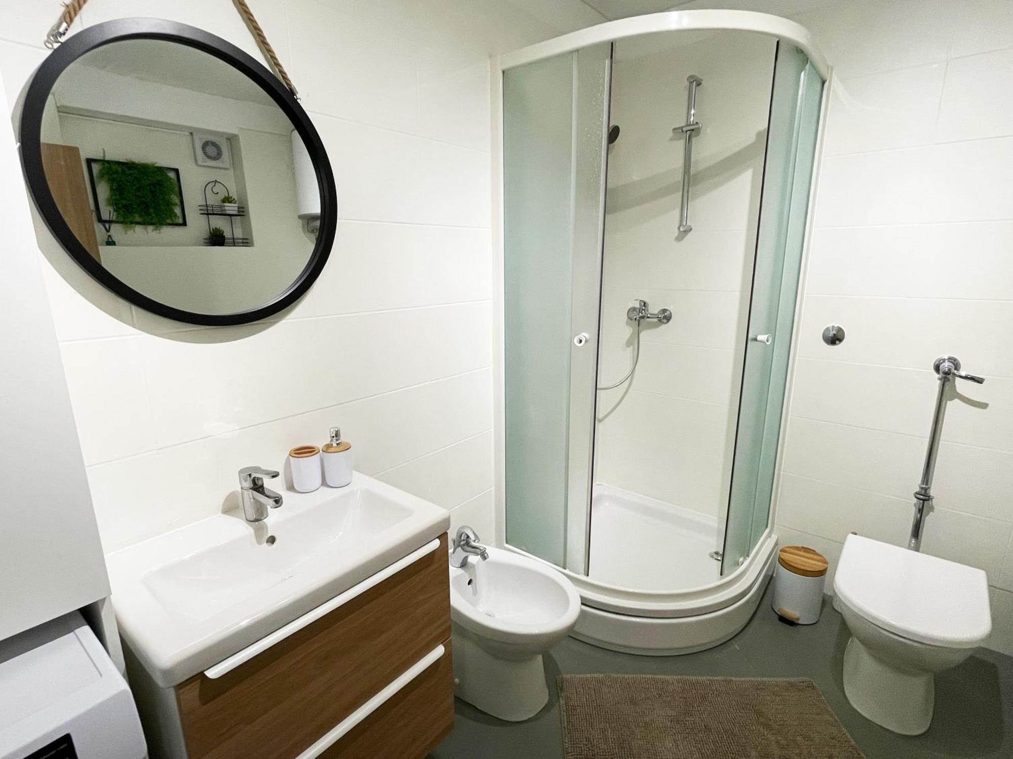 Appartement Cute In Near With Parking