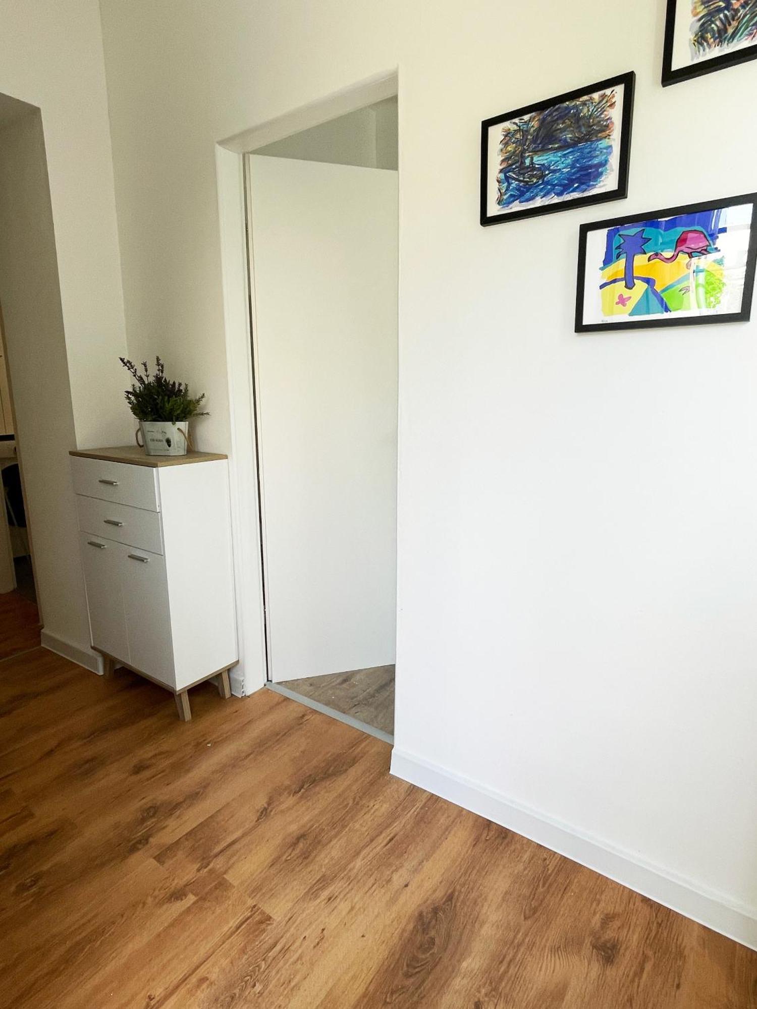 Appartement Cute In Near With Parking