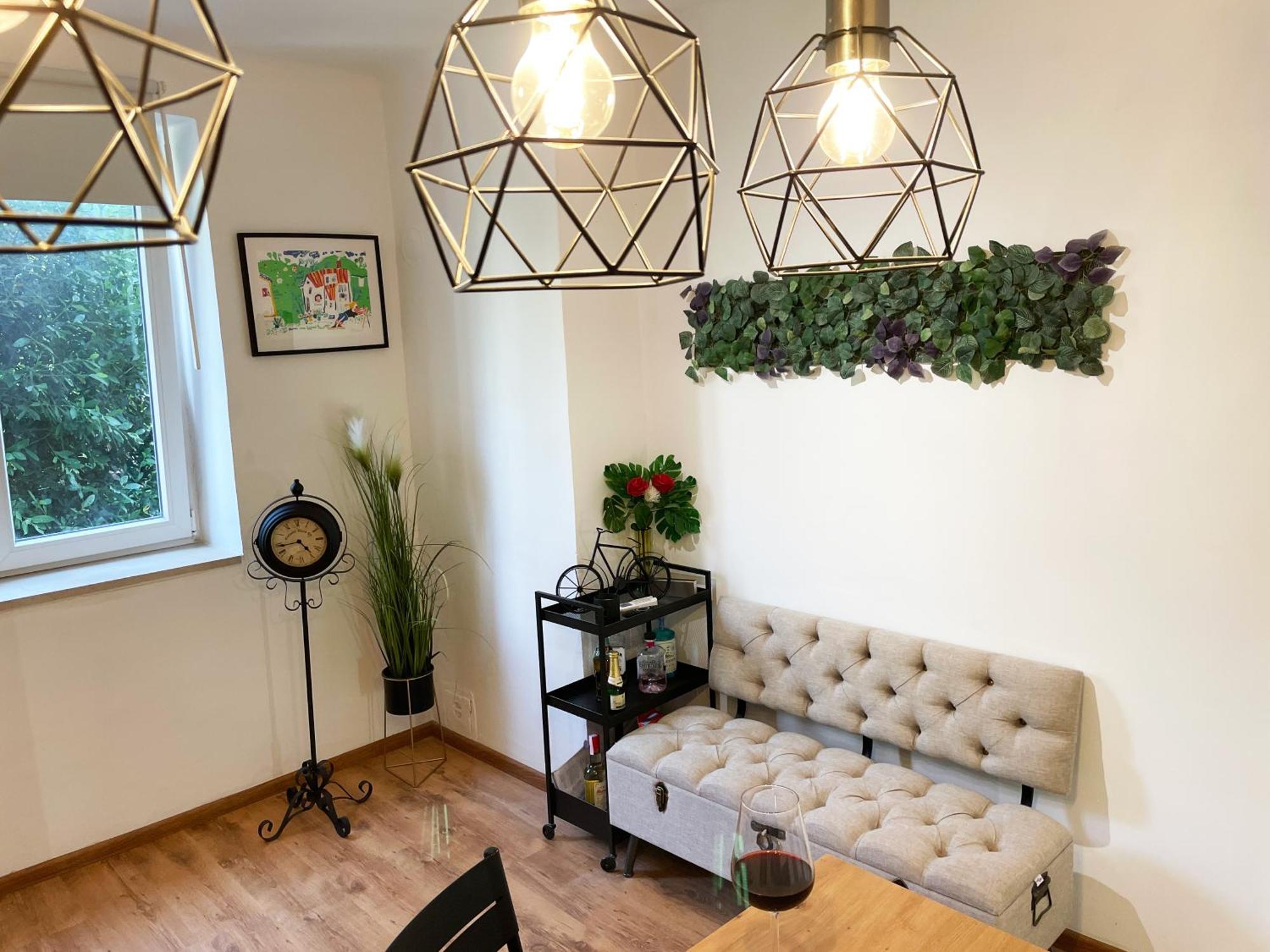 Cute In Near With Parking Apartment